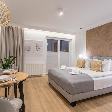 Ambria Apartments Debina Swinoujscie Bagian luar foto