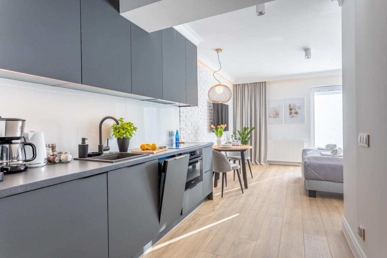 Ambria Apartments Debina Swinoujscie Bagian luar foto
